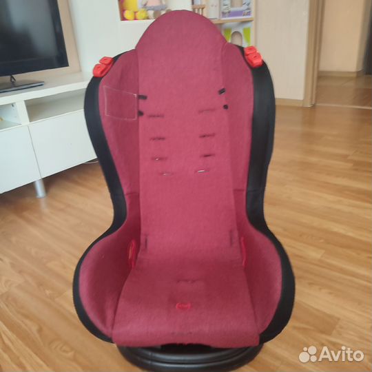 Детское автокресло