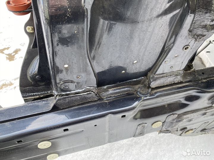 Лонжерон передний правый (четверть) BMW X6 G06