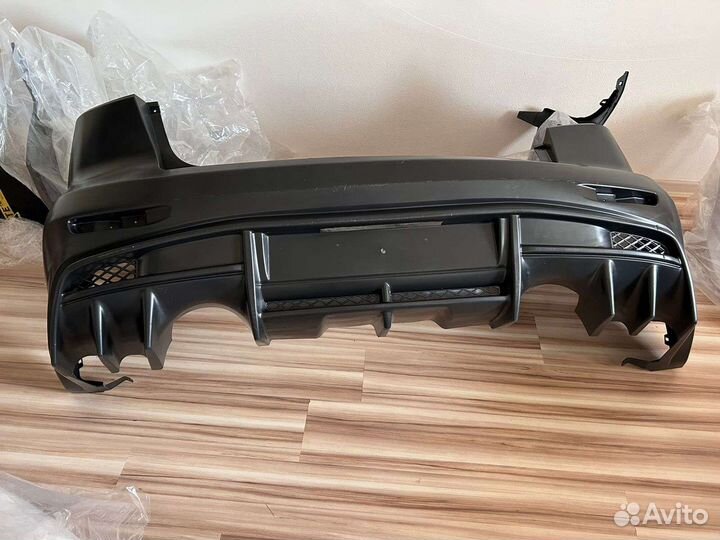 Задний бампер на mitsubishi lancer 10