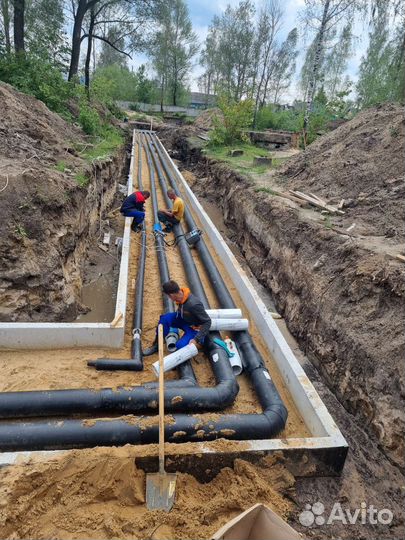 Бригада монтажников и сварщиков, монолитчиков