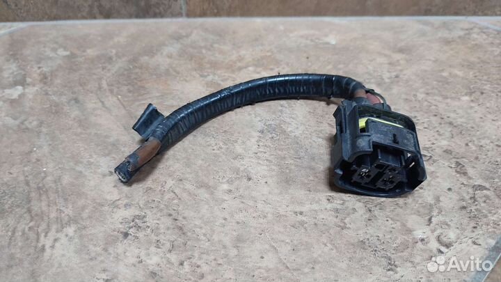 Разъём вентилятора BMW X3 F25