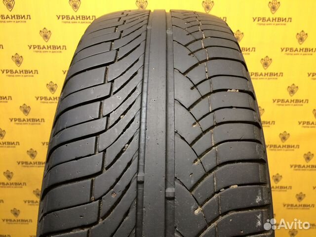 Michelin Latitude Diamaris 215/65 R16 98H