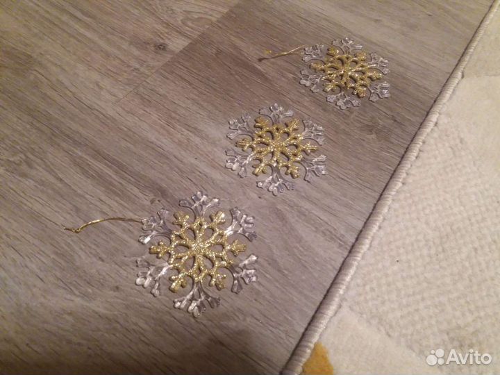 Снежинки с блёстками