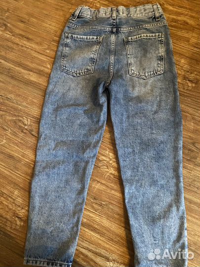 Джинсы
