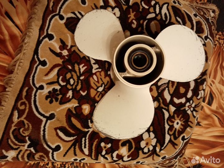 Винт гребной для yamaha 25/30, 9-7/8х11-1/4-F