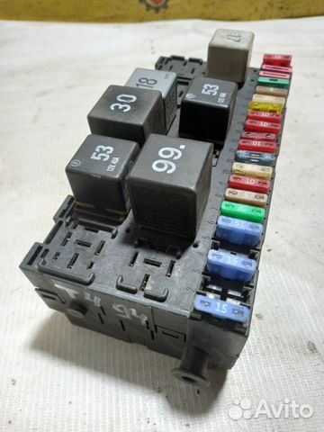 Блок предохранителей Volkswagen Transporter Т4 2