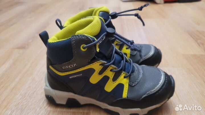 Ботинки демисезонные для мальчика 28