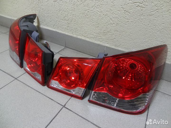 Задняя оптика фонари Chevrolet Cruze