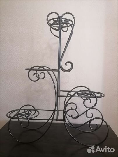 Подставка для цветов напольная металлическая