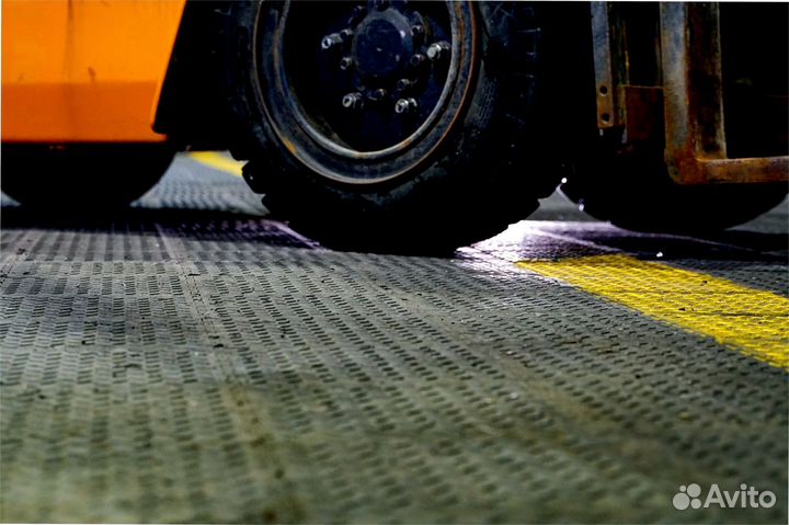 Плитка пвх для гаража