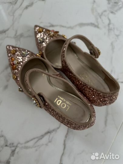 Туфли женские Lodi