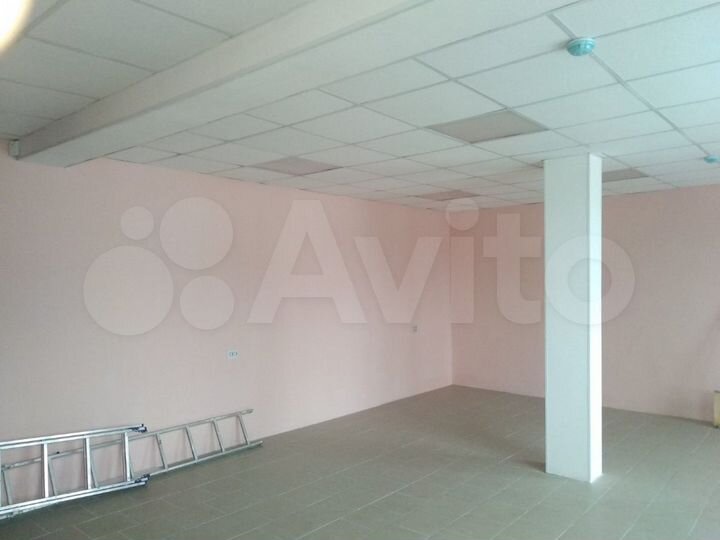 Торговая площадь, 48 м²