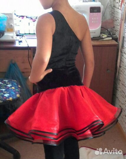 Пошив и ремонт женской одежды