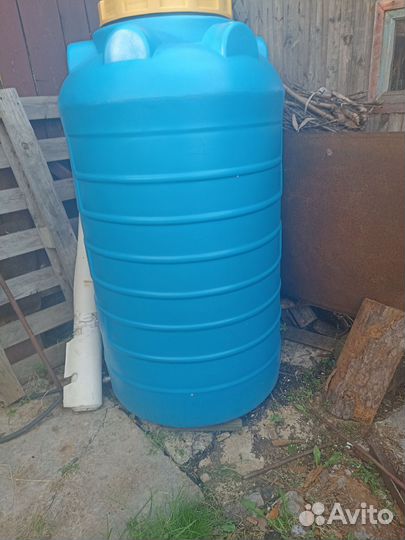 Емкость для воды пластиковая 500л