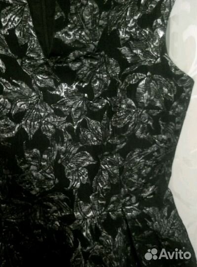 Нарядное платье