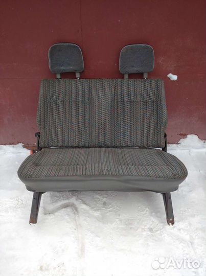 Продам пассажирские сиденья Volkswagen т4.3шт