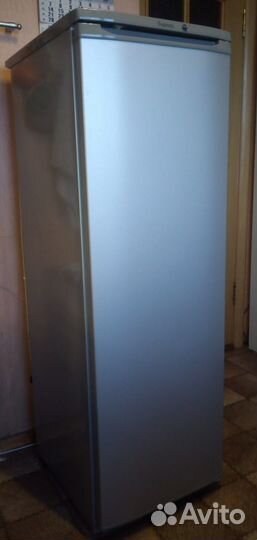 Холодильник Бирюса М107