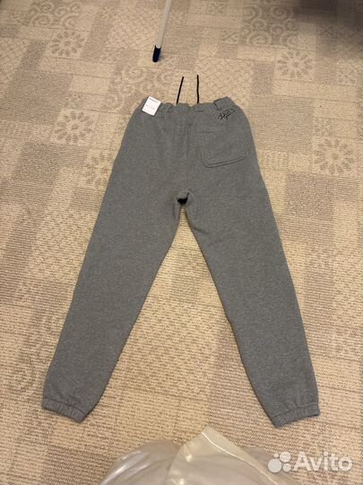 Спортивные штаны