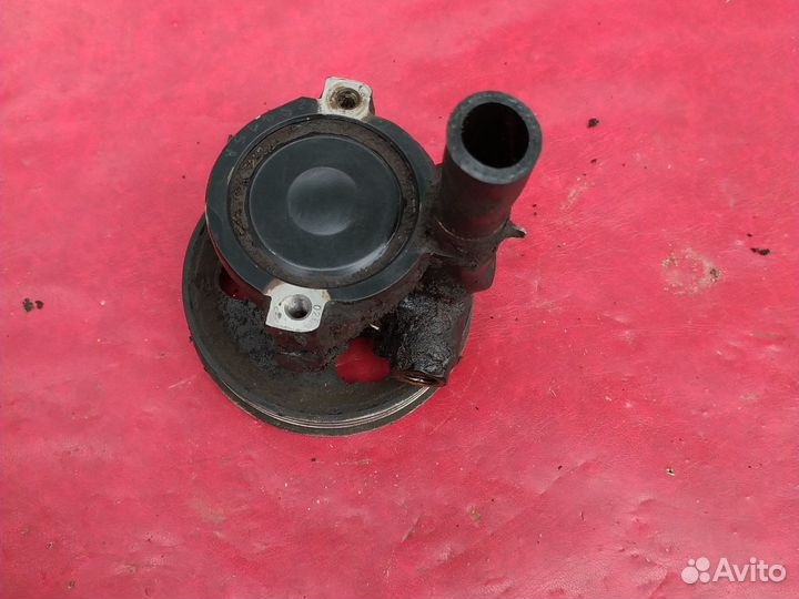 Насос Гура Renault symbol 1