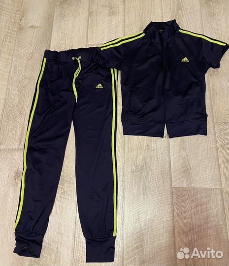 Спортивный костюм женский adidas 42/44