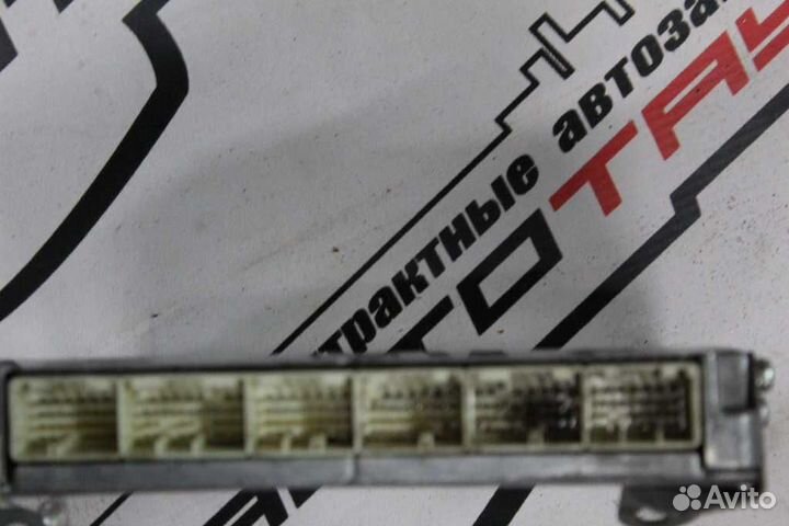 Блок EFI toyota lexus 1UR-FSE crown majesta GS460