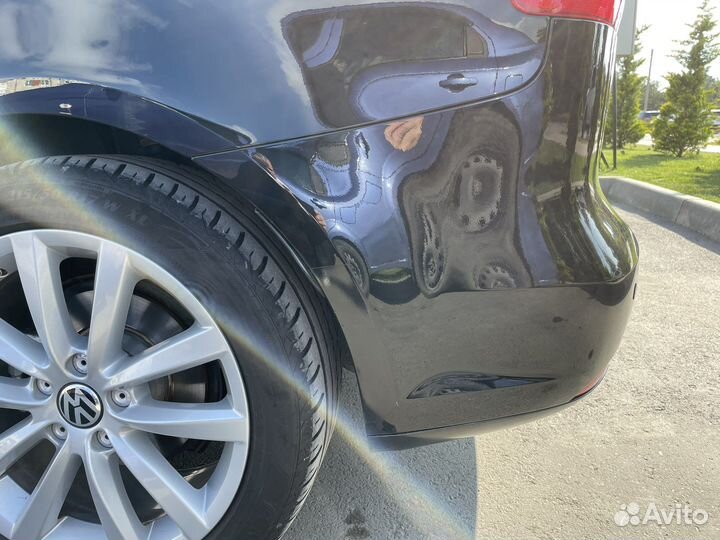 Бампер задний Volkswagen Touran 2010-2015