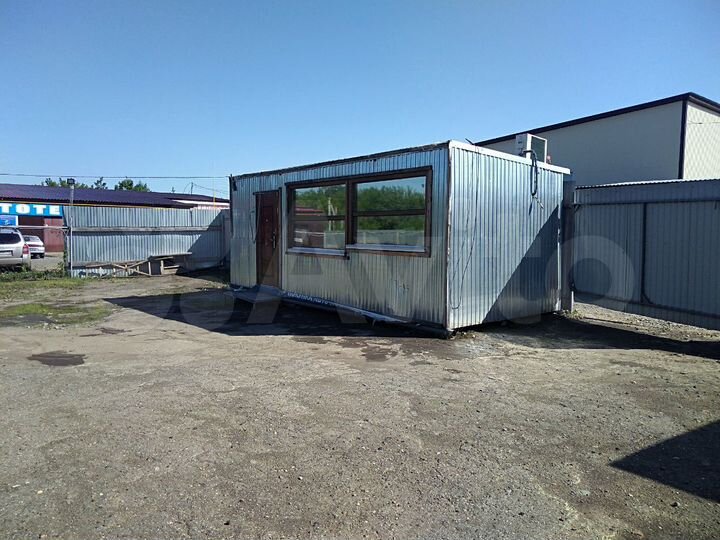 Гараж, > 30 м²
