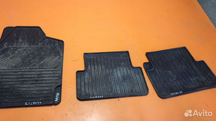 Коврики салона на Geely LC Cross
