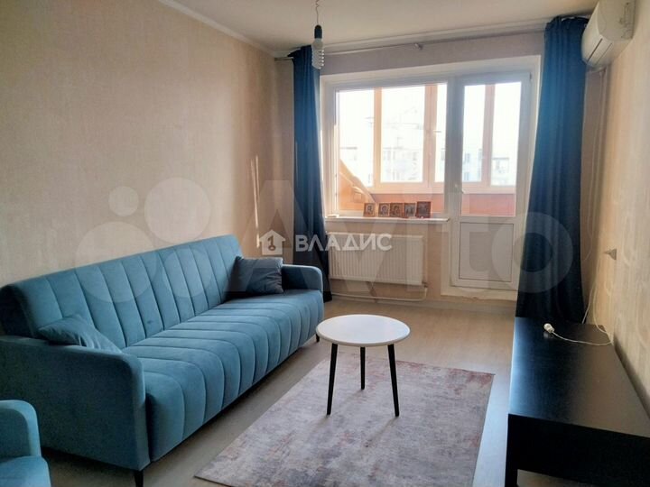 3-к. квартира, 71 м², 8/10 эт.