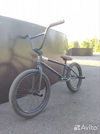 Велосипед BMX