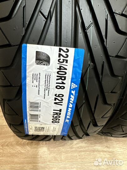 Triangle TR968 225/40 R18 97VR