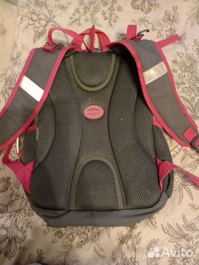 Рюкзаки, партфель