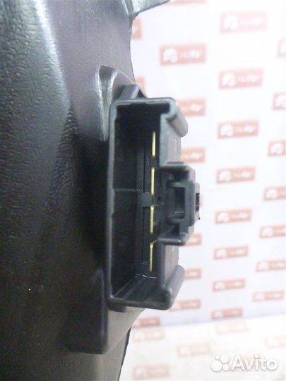 Резистор печки задний правый Toyota Prius NHW20