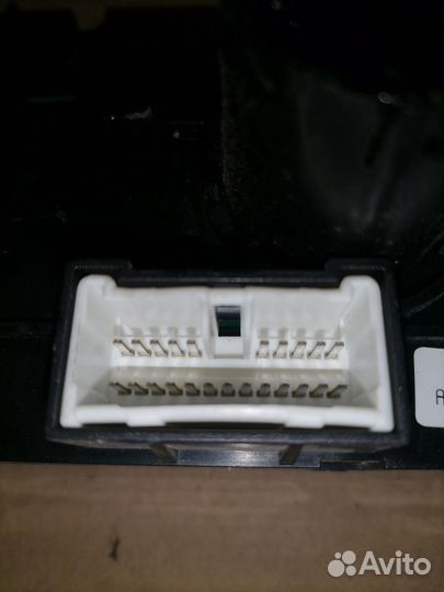 Блок управления печкой Hyundai Matrix