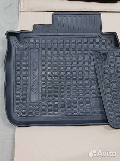 Автомобильные коврики на toyota camry