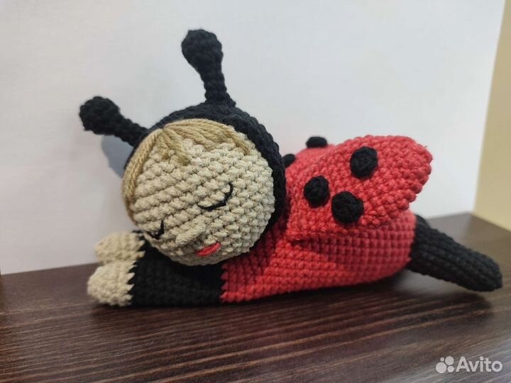 Божья коровка игрушка ручная работа