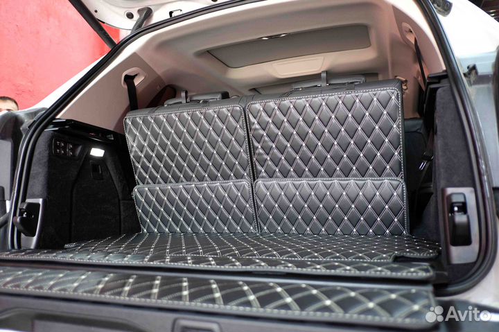 Коврики в багажник BMW X7 2021