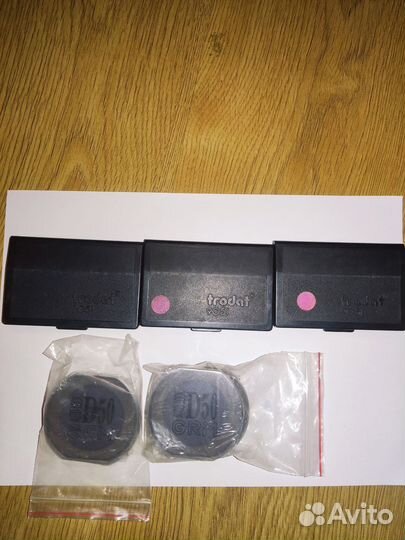 Оснастки для печати много, разных размеров и фирм