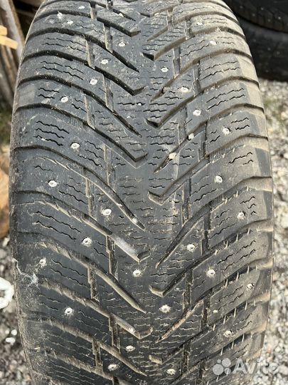 Nokian Tyres Hakkapeliitta 8 SUV 255/60 R18 112T