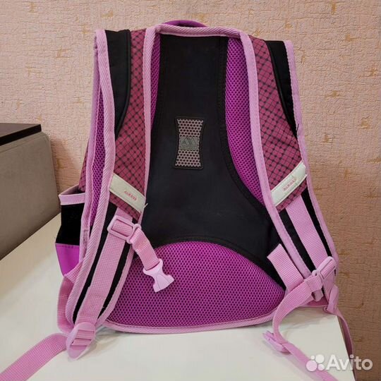 Школьный рюкзак Across