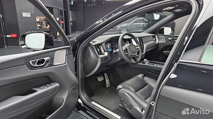 Volvo XC60 2.0 AT, 2021, 41 550 км