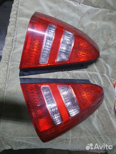 Задние фонари Forester sg