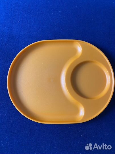 Поднос Tupperware 21см/16,5см