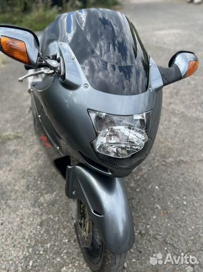 Honda cbr1100xx