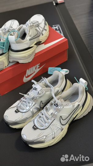 Кроссовки Nike Y2K run