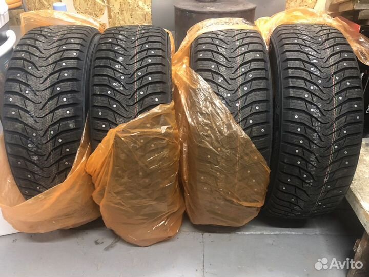 Kumho WinterCraft SUV Ice WS31 265/50 R19 110T
