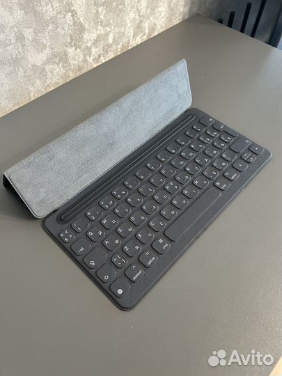 Чехол клавиатура для iPad