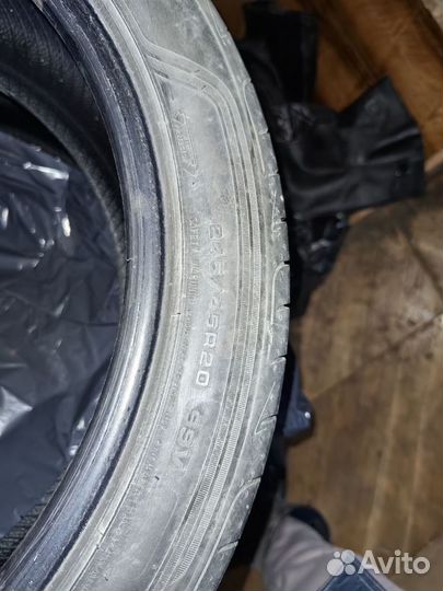 Goodyear Cargo Ultra Grip 245/45 R20