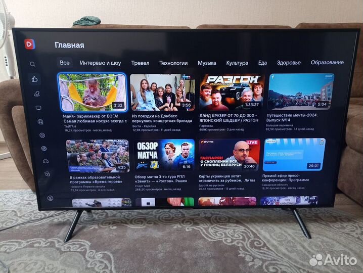 Телевизор Samsung 55 Дюймов 140 см SMART TV Wi-Fi