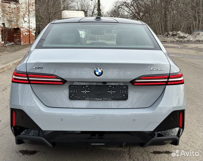 BMW 5 серия 2.0 AT, 2023, 50 км